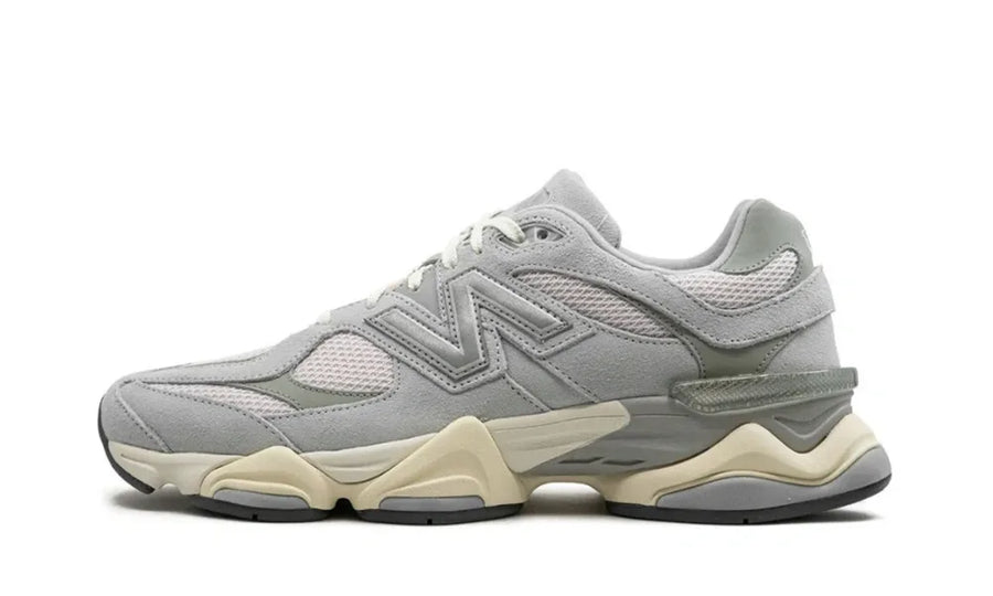 New Balance 9060 Granite Pink