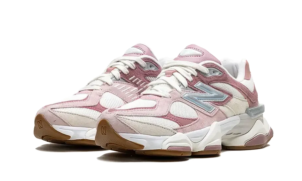 New Balance 9060 Rose Pink - Kup oryginalne New Balance 9060 Rose Pink - widok z drugiego boku - Sneakersy