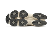 100% Oryginalne New Balance 9060 Sea Salt White - widok z tyłu - 1349.00 PLN