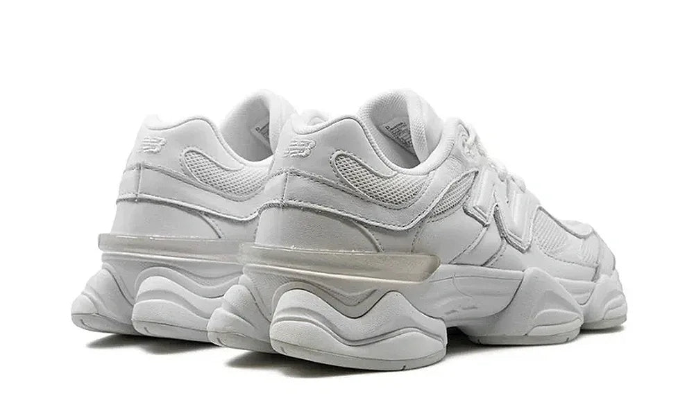 New Balance 9060 Triple White - zdjęcie 3