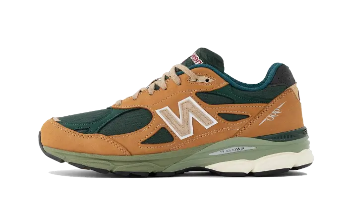 New Balance 990 V3 Made In USA Brown Olive czerwony-zielony - widok główny z boku | Saturaise.com