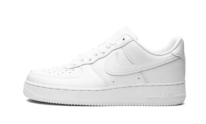 Nike Air Force 1 Low '07 Fresh White biały - widok główny z boku | Saturaise.com