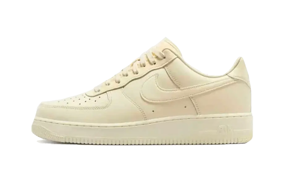 Nike Air Force 1 Low Coconut Milk beżowy - widok główny z boku | Saturaise.com