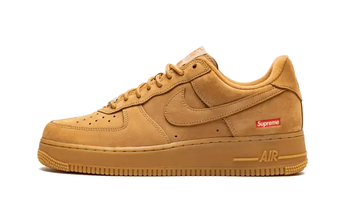 Nike Air Force 1 Low Supreme Flax - widok główny z boku - Streetwear