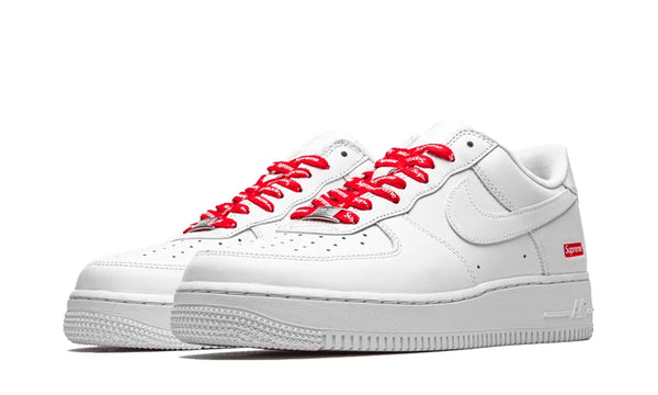 Nike Air Force 1 Low White Supreme - Nike Air Force 1 Low White Supreme - zdjęcie 2