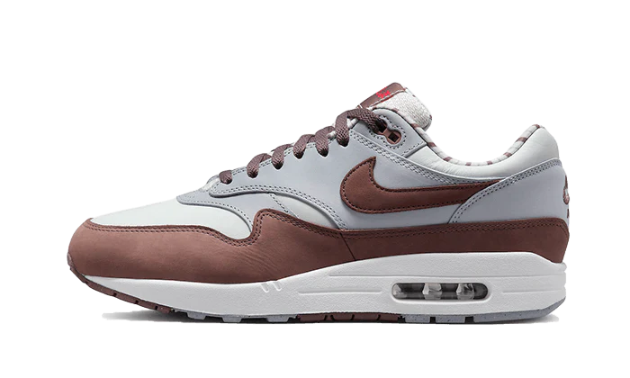 Yeezy Air Max 1 PRM Shima Shima biały-czerwony - widok główny z boku | Saturaise.com