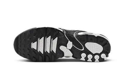 Buty Nike Air Max Plus Drift Panda - widok z przodu - Rozmiary EU