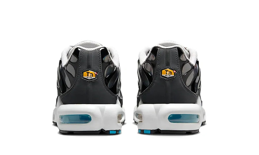 Nike Air Max Plus Iridescent - zdjęcie 3