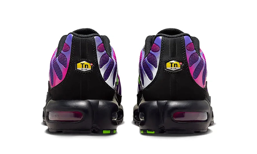 Nike Air Max Plus Rebellious Air Fireberry - zdjęcie 3