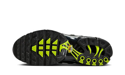 Nike Air Max Plus Utility Black College Grey Volt - zdjęcie 4