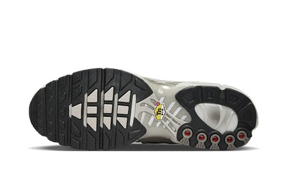 Nike Air Max Plus Year of The Snake - zdjęcie 3