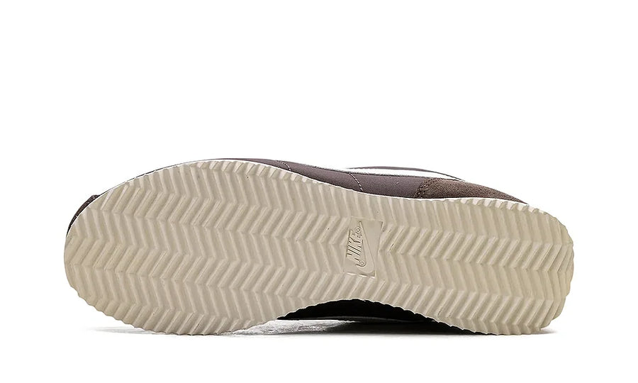 Nike Cortez Baroque Brown - zdjęcie 4