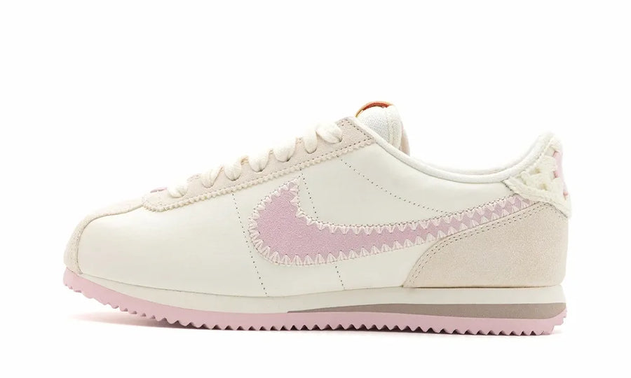 Nike Cortez Valentine's Day (2025)