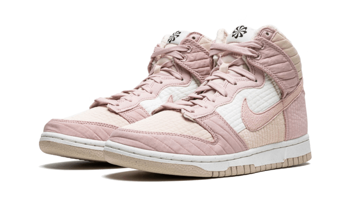 Kup oryginalne Dunk High LX Next Nature Pink Oxford - widok z drugiego boku - Sneakersy