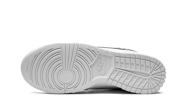 100% Oryginalne Dunk High Reverse Panda - widok z tyłu - 825.00 PLN