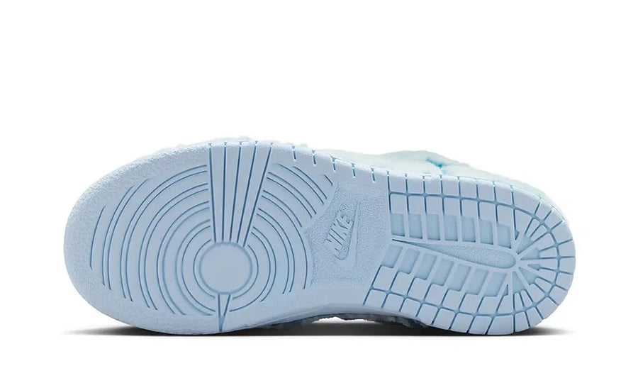 Nike Dunk Low Abominable Snowman - zdjęcie 4