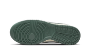 Buty Nike Dunk Low Athletic Department Deep Jungle - widok z przodu - Rozmiary EU