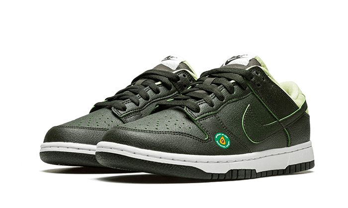 Kup oryginalne Dunk Low Avocado DM7606-300 - widok z drugiego boku - Sneakersy