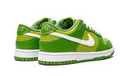 Buty Nike Dunk Low Chlorophyll - widok z przodu - Rozmiary EU