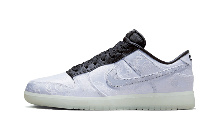 Nike Dunk Low CLOT Fragment White biało-niebieski - widok główny z boku | Saturaise.com