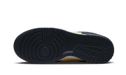 Buty Nike Dunk Low Disrupt 2 Michigan - widok z przodu - Rozmiary EU