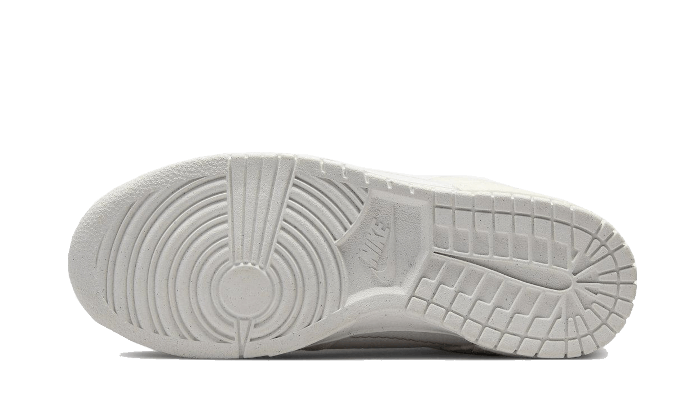 Buty Nike Dunk Low Disrupt 2 Pale Ivory - widok z przodu - Rozmiary EU