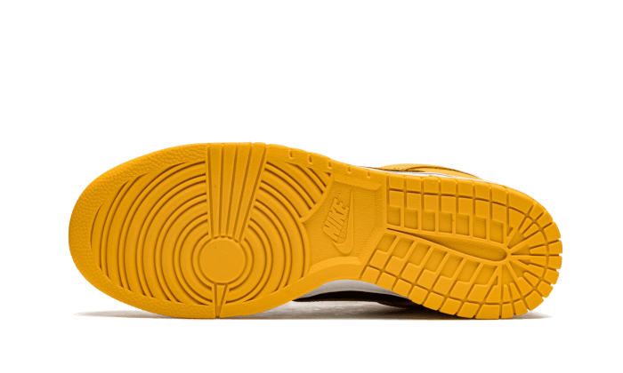 100% Oryginalne Dunk Low Goldenrod - widok z tyłu - 1105.00 PLN