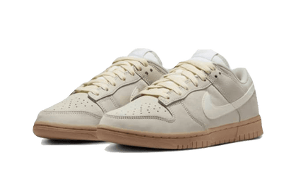 Kup oryginalne Dunk Low Hangul Day FQ8147-104 - widok z drugiego boku - Sneakersy