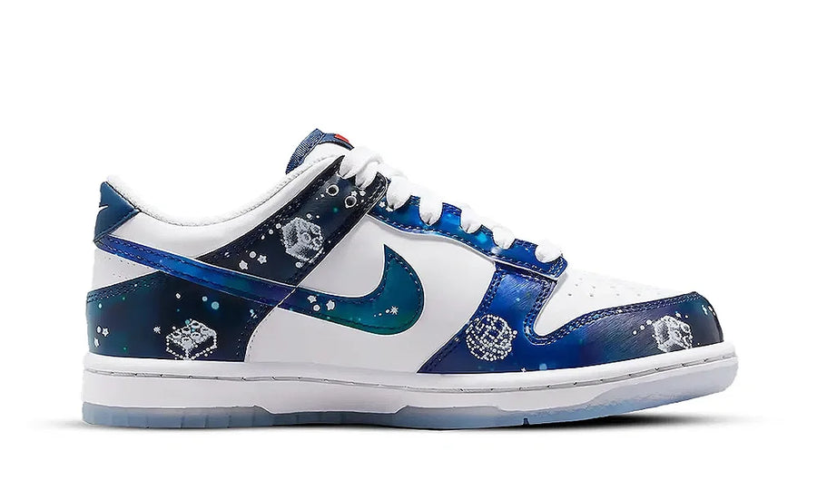 Nike Dunk Low LEGO Galaxy - zdjęcie 3