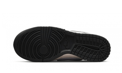 Buty Nike Nike Dunk Low Light Smoke Grey - widok z przodu - Rozmiary EU
