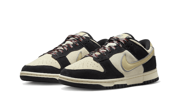 Dunk Low LX Black Team Gold - Kup oryginalne Dunk Low LX Black Team Gold DV3054-001 - widok z drugiego boku - Sneakersy