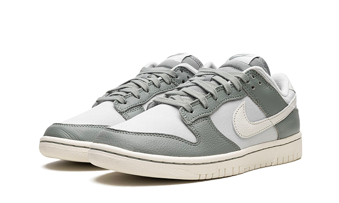 Kup oryginalne Dunk Low Mica Green DV7212-300 - widok z drugiego boku - Sneakersy