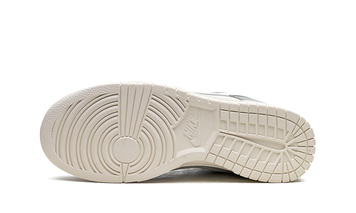 100% Oryginalne Dunk Low Mica Green - widok z tyłu - 925.00 PLN