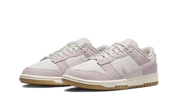 Dunk Low Next Nature Platinum Violet - Kup oryginalne Dunk Low Next Nature Platinum Violet DD1873-001 - widok z drugiego boku - Sneakersy