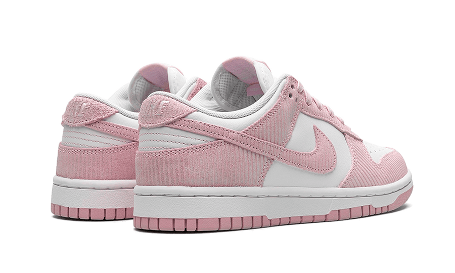 Buty Nike Dunk Low Pink Corduroy - widok z przodu - Rozmiary EU