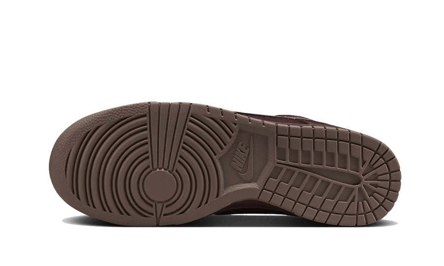Buty Nike Dunk Low Premium Burgundy Crush - widok z przodu - Rozmiary EU