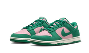 Kup oryginalne Dunk Low Retro Medium Soft Pink Malachite FZ0549-600 - widok z drugiego boku - Sneakersy