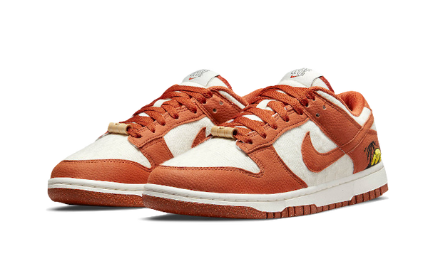 Dunk Low Retro Sun Club Burn Sunrise - Kup oryginalne Dunk Low Retro Sun Club Burn Sunrise DR5475-100 - widok z drugiego boku - Sneakersy