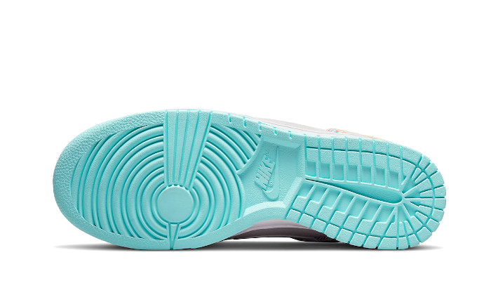 Buty Nike Dunk Low SE Barber Shop Grey - widok z przodu - Rozmiary EU