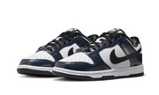 Kup oryginalne Dunk Low SE Just Do It Black FQ8143-001 - widok z drugiego boku - Sneakersy