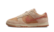 Nike Dunk Low Shimmer Burnt Sunrise pomarańczowy-złoty - widok główny z boku | Saturaise.com