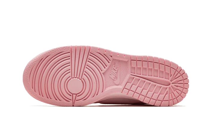 Buty Nike Dunk Low Triple Pink (Barbie) - widok z przodu - Rozmiary EU