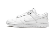 Nike Dunk Low Triple White (2021) biały - widok główny z boku | Saturaise.com