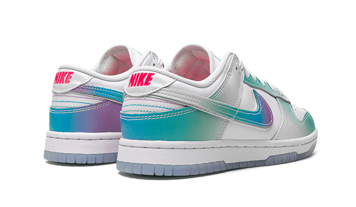 Buty Nike Dunk Low Unlock Your Space - widok z przodu - Rozmiary EU
