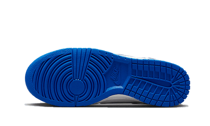 Buty Nike Dunk Low White Hyper Royal - widok z przodu - Rozmiary EU
