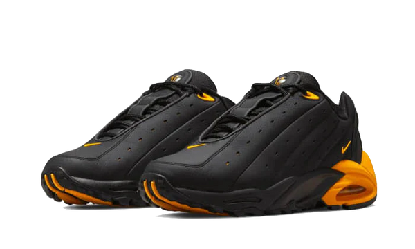 NOCTA Hot Step Air Terra Black University Gold - Kup oryginalne NOCTA Hot Step Air Terra Black University Gold - widok z drugiego boku - Sneakersy