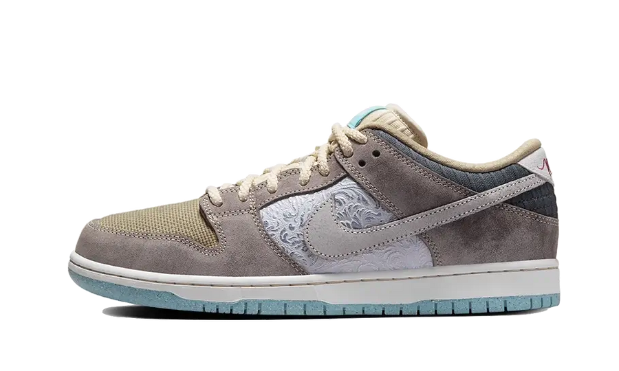 Yeezy Nike SB Dunk Low Pro "Big Money Savings" biały-szary - widok główny z boku | Saturaise.com