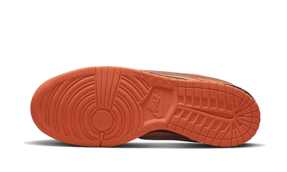 Buty Nike SB Dunk Low Concepts Orange Lobster - widok z przodu - Rozmiary EU