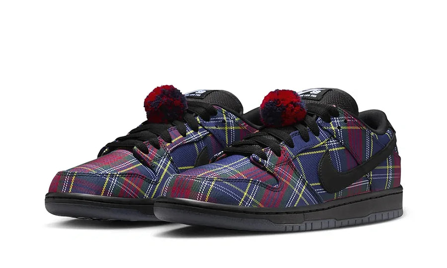 Nike SB Dunk Low Nardwuar - zdjęcie 2