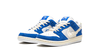 Kup oryginalne SB Dunk Low Pro QS Fly Streetwear - widok z drugiego boku - Sneakersy